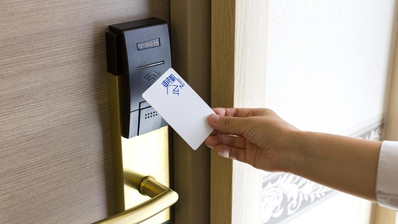 Toyoko Inn Shin-Yokohama Ekimae Honkan מראה חיצוני תמונה