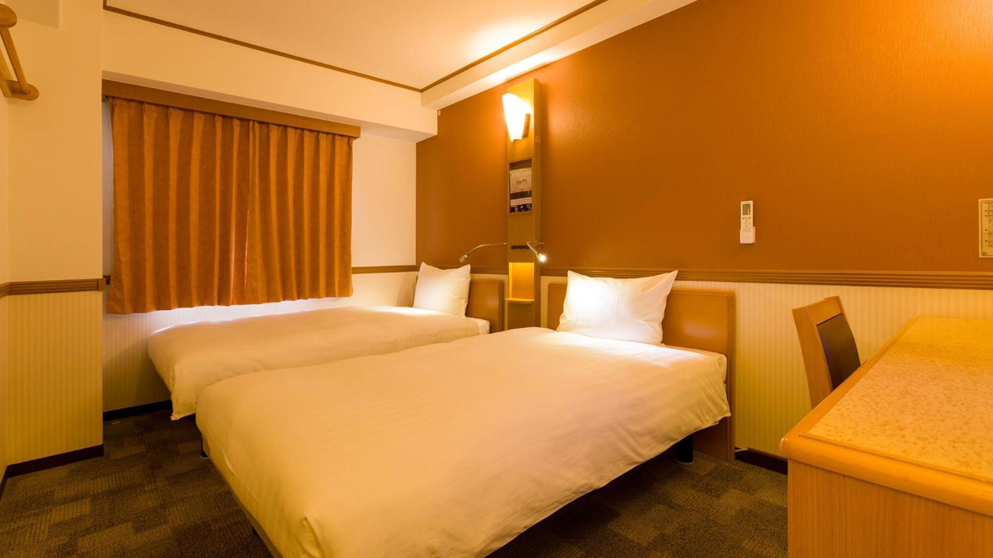 Toyoko Inn Shin-Yokohama Ekimae Honkan חדר תמונה
