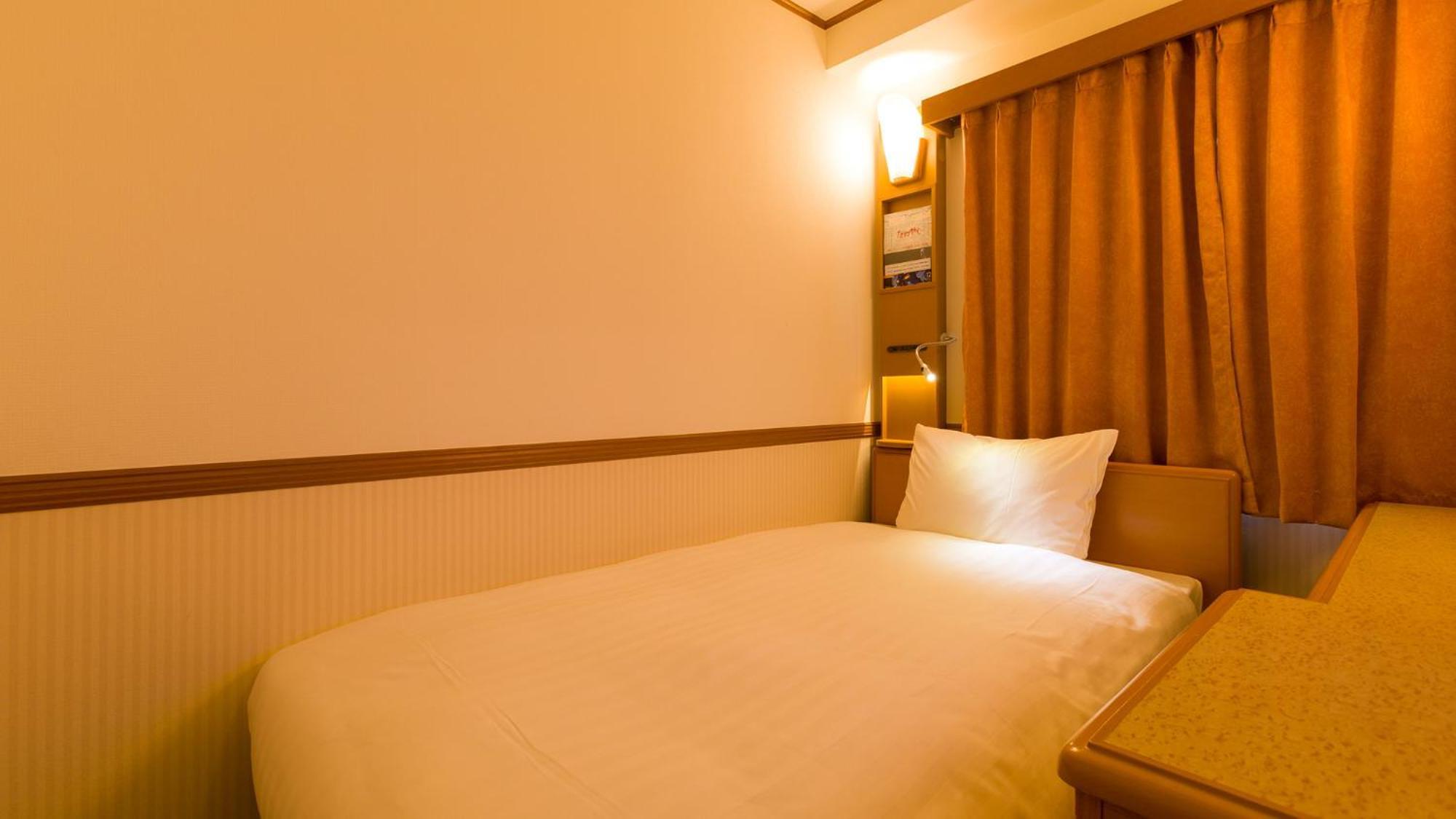 Toyoko Inn Shin-Yokohama Ekimae Honkan חדר תמונה