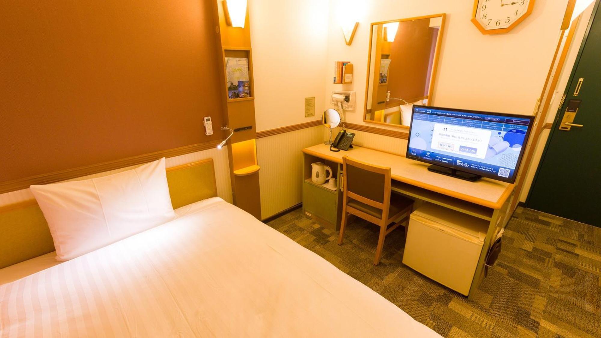 Toyoko Inn Shin-Yokohama Ekimae Honkan חדר תמונה