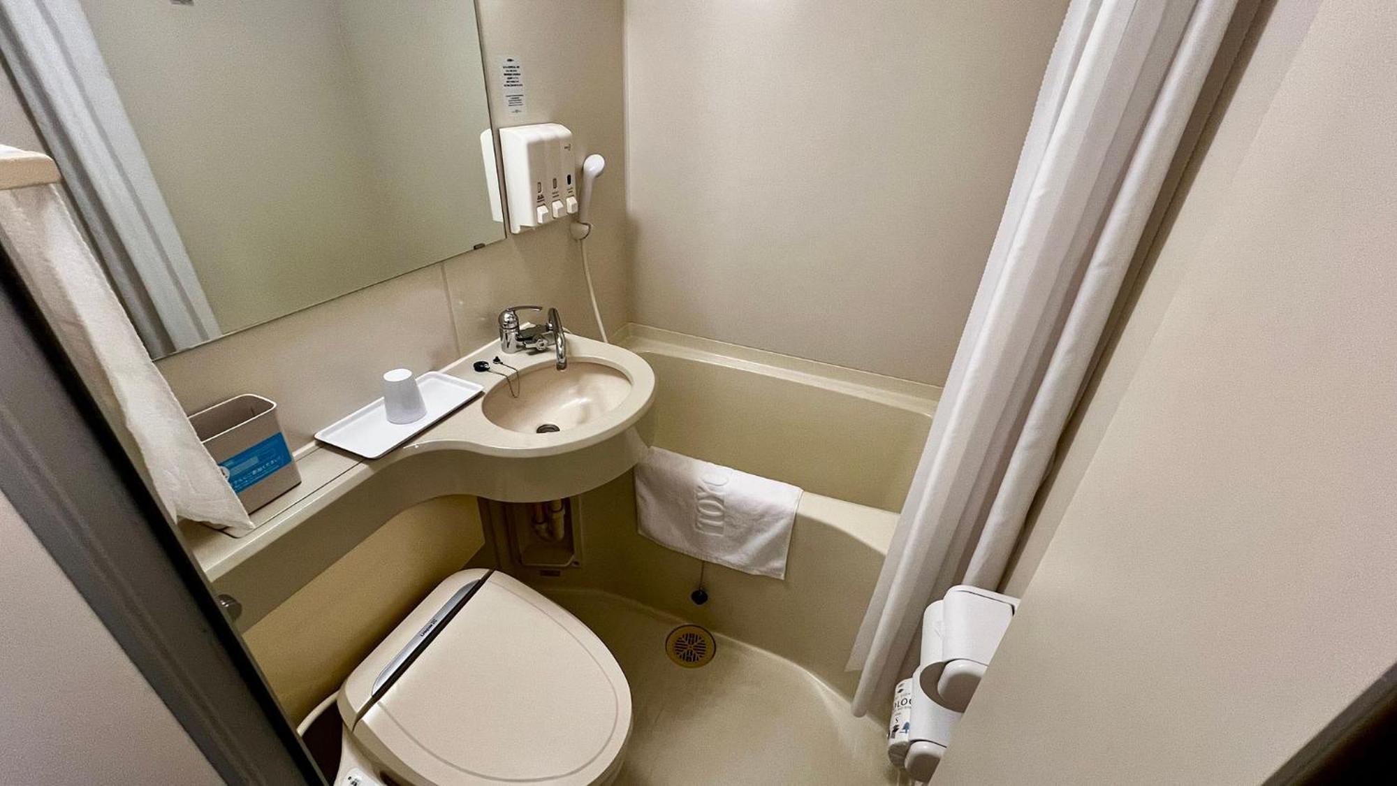 Toyoko Inn Shin-Yokohama Ekimae Honkan מראה חיצוני תמונה
