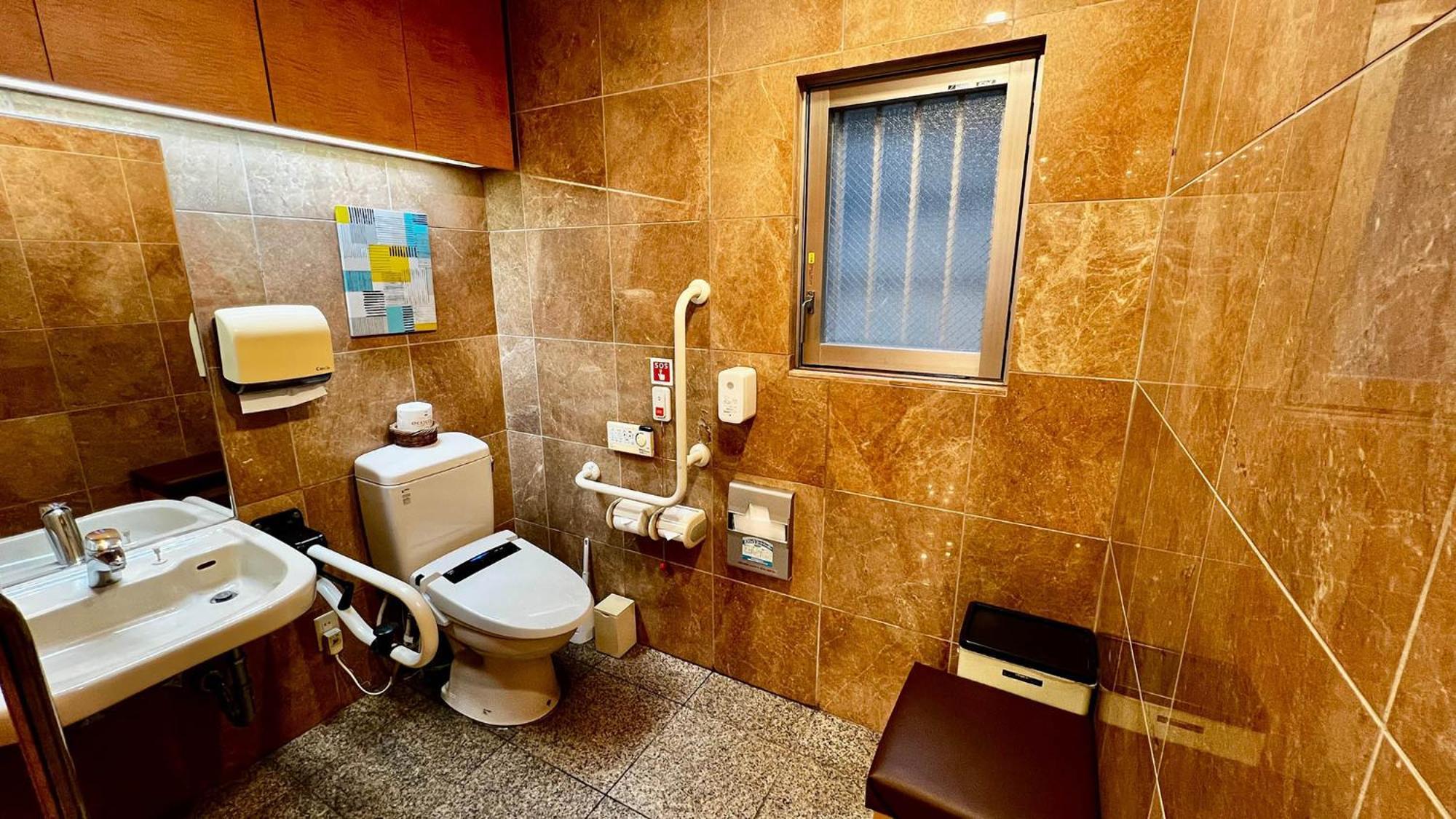 Toyoko Inn Shin-Yokohama Ekimae Honkan מראה חיצוני תמונה